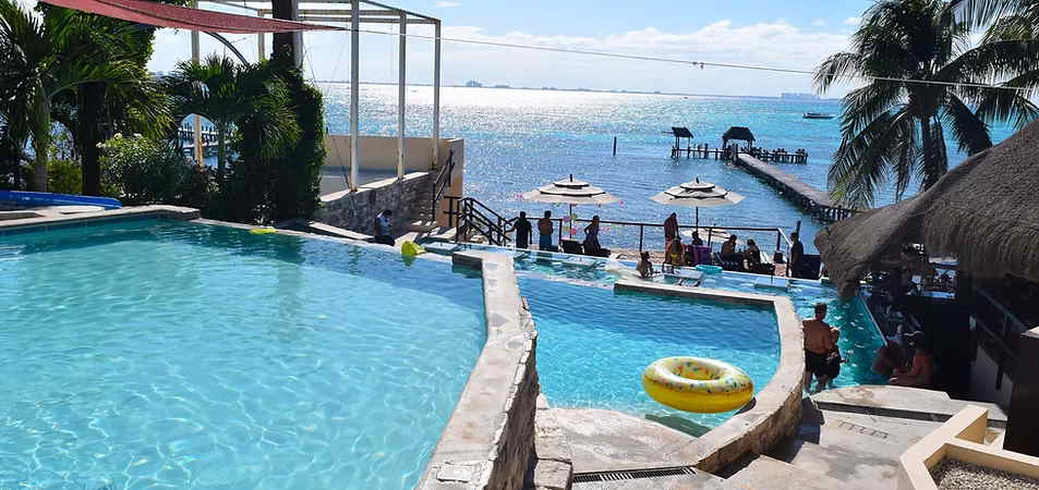 Waterfront setting at Kin Há beach club on Isla Mujeres